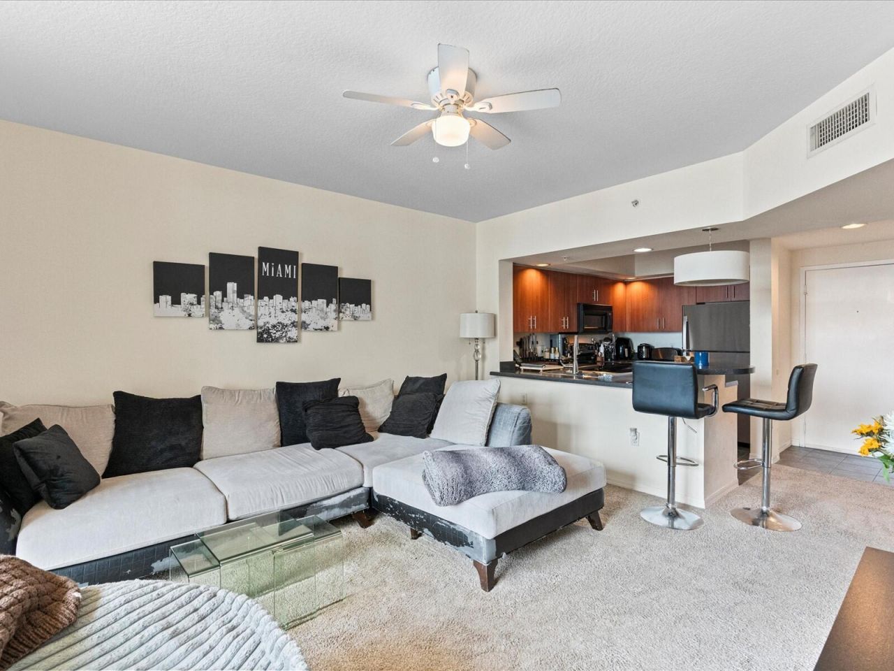 100 N Federal Highway, Unit 736, Fort Lauderdale, FL 33301 Photo