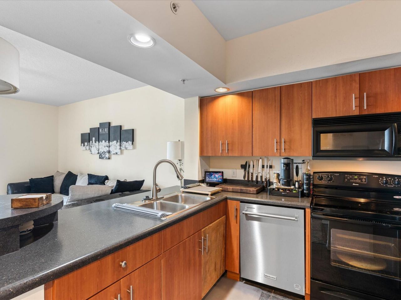 100 N Federal Highway, Unit 736, Fort Lauderdale, FL 33301 Photo