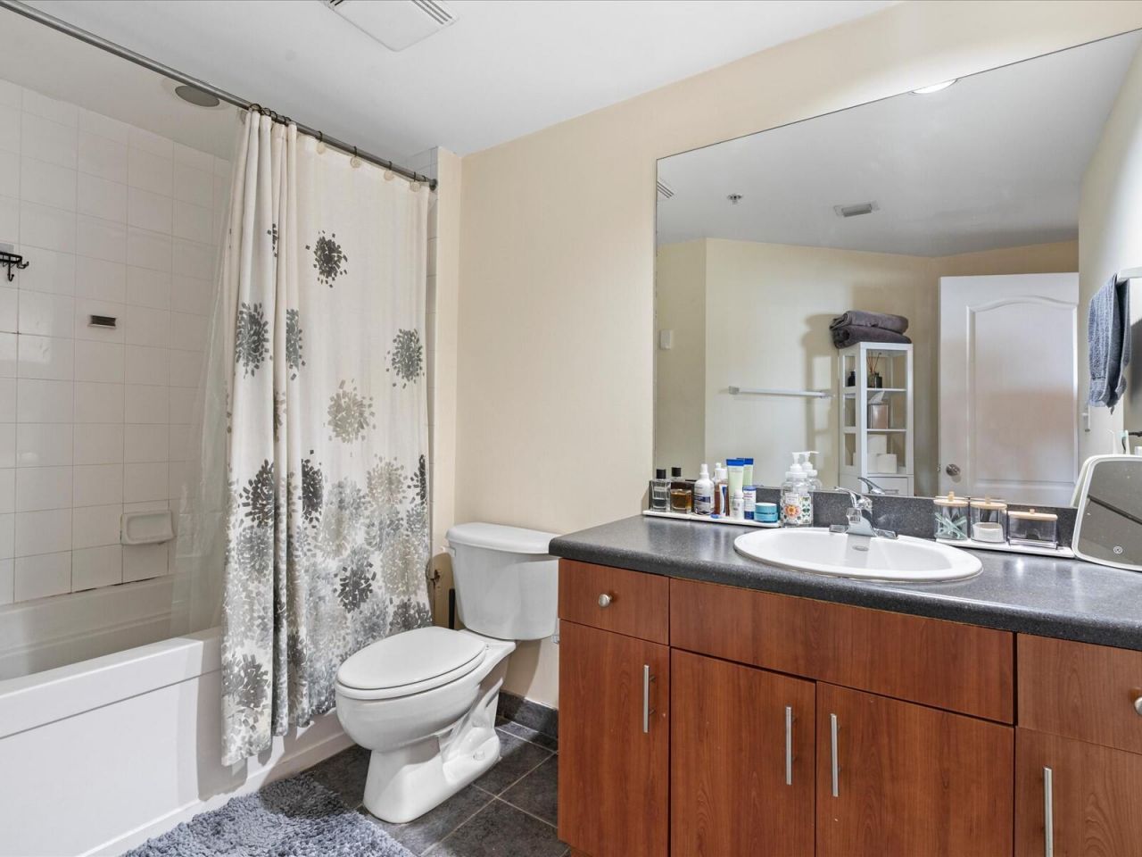 100 N Federal Highway, Unit 736, Fort Lauderdale, FL 33301 Photo