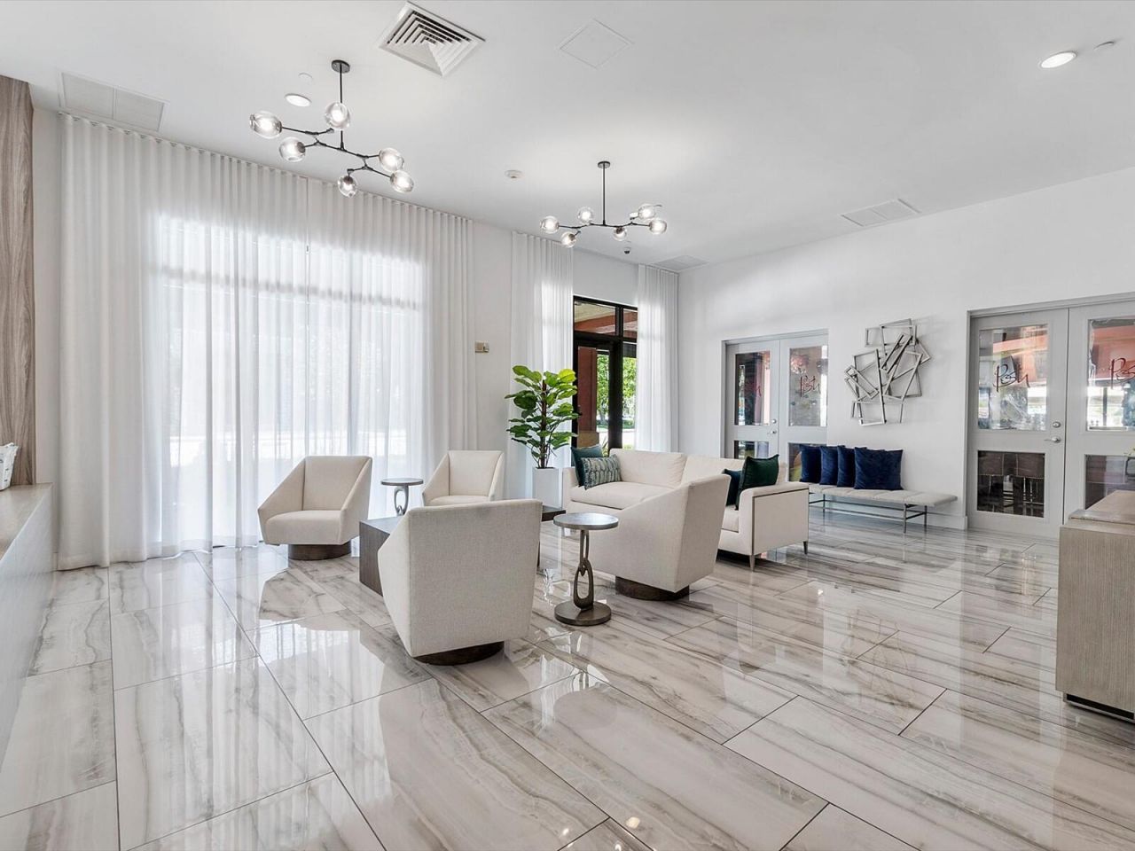 100 N Federal Highway, Unit 736, Fort Lauderdale, FL 33301 Photo
