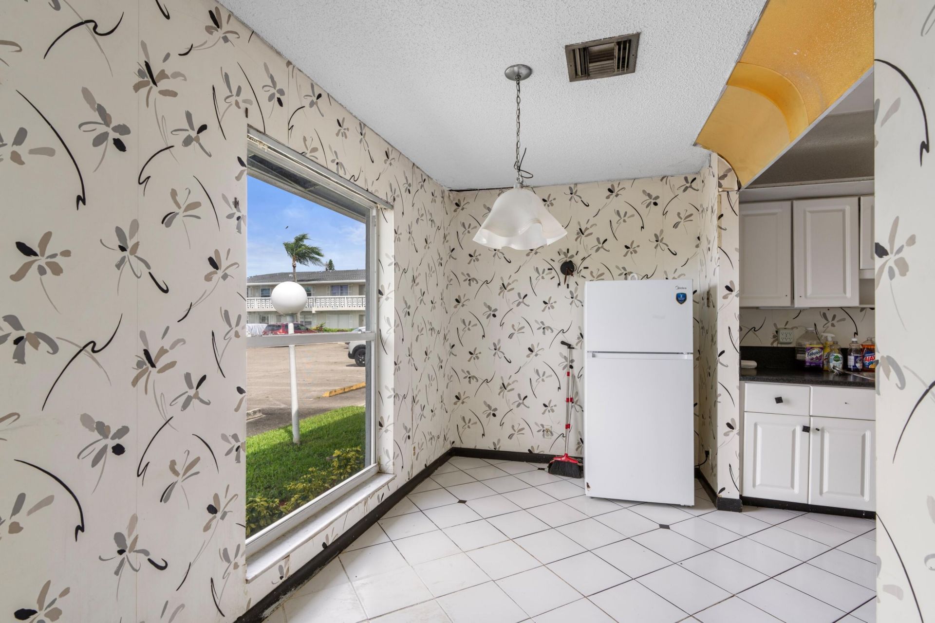 2805 SW 13th Street, Unit 37-d, Delray Beach, FL 33445 Photo