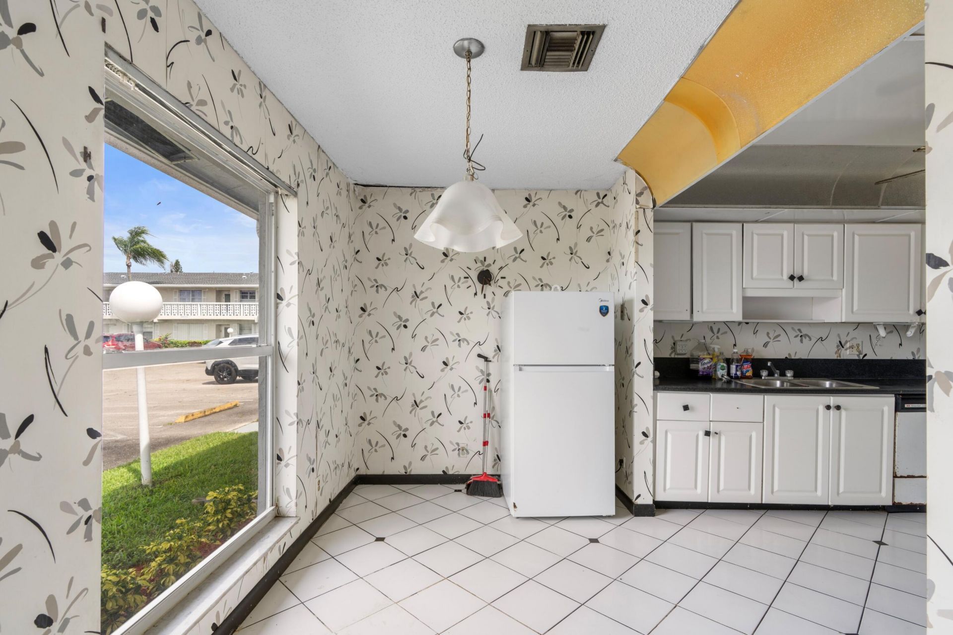 2805 SW 13th Street, Unit 37-d, Delray Beach, FL 33445 Photo