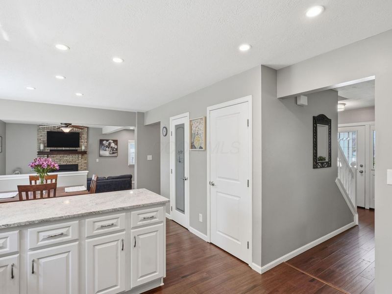 5463 Eaglesnest Drive, Westerville, OH 43081 Photo 16