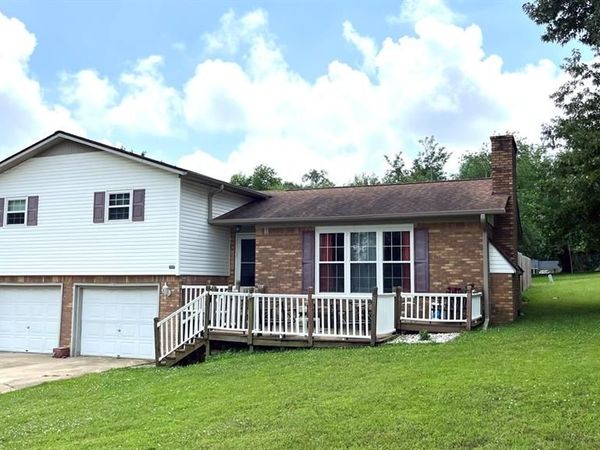 707 Moore Street, Dexter, MO 63841