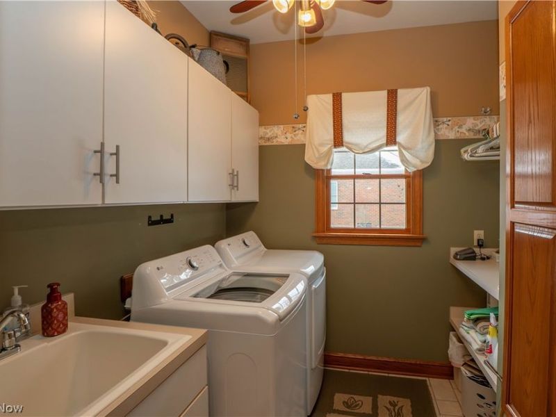 1535 Chadford Gate SE, Canton, OH 44709 Photo 32