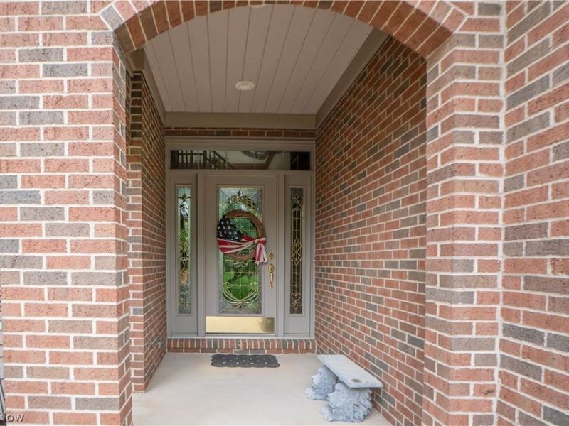 1535 Chadford Gate SE, Canton, OH 44709 Photo 6