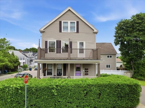15 Hillock St., Unit 2.., Boston, MA 02131