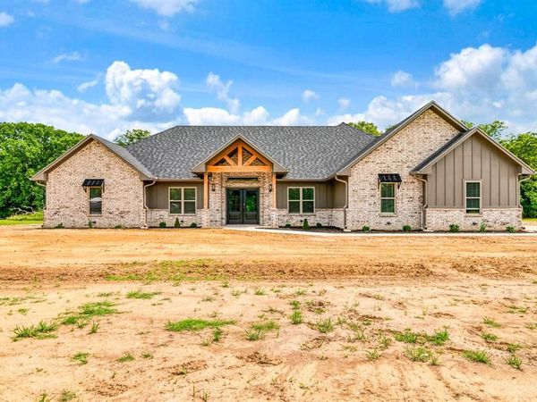 250 Private Road 45855 , Blossom, TX 75416