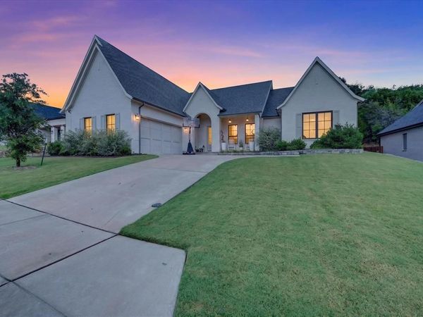 1124 Mountain View Drive, Weatherford, TX 76087