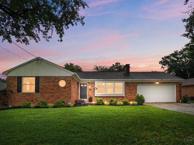 5694 Sprucewood Drive, Cincinnati, OH 45239 Photo 1