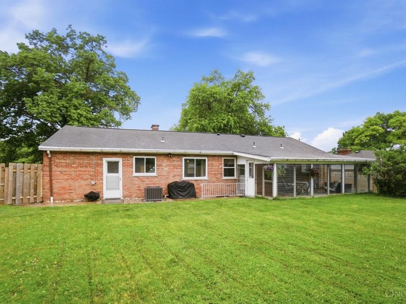 5694 Sprucewood Drive, Cincinnati, OH 45239 Photo 54