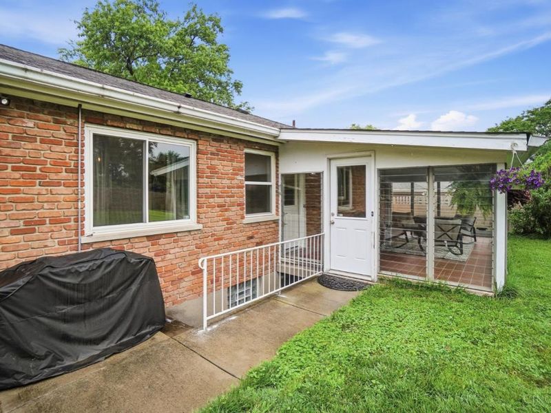 5694 Sprucewood Drive, Cincinnati, OH 45239 Photo 58