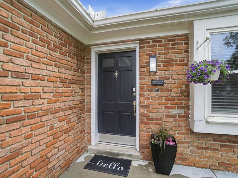 5694 Sprucewood Drive, Cincinnati, OH 45239 Photo 8