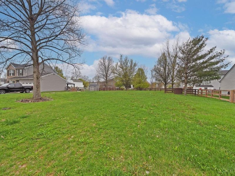 1559 Clearbrook Lane, Batavia Twp, OH 45102 Photo 2