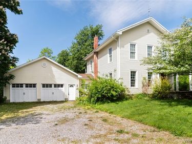 9318 Creek Road, Batavia, NY 14020