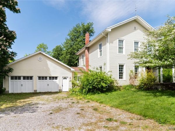 9318 Creek Road, Batavia, NY 14020