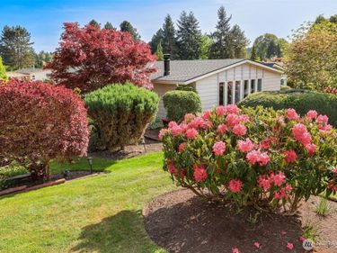 903 240th Place SW, Bothell, WA 98021