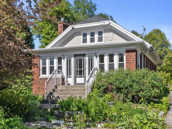 4436 Douglas Ave, Caledonia, WI 53402