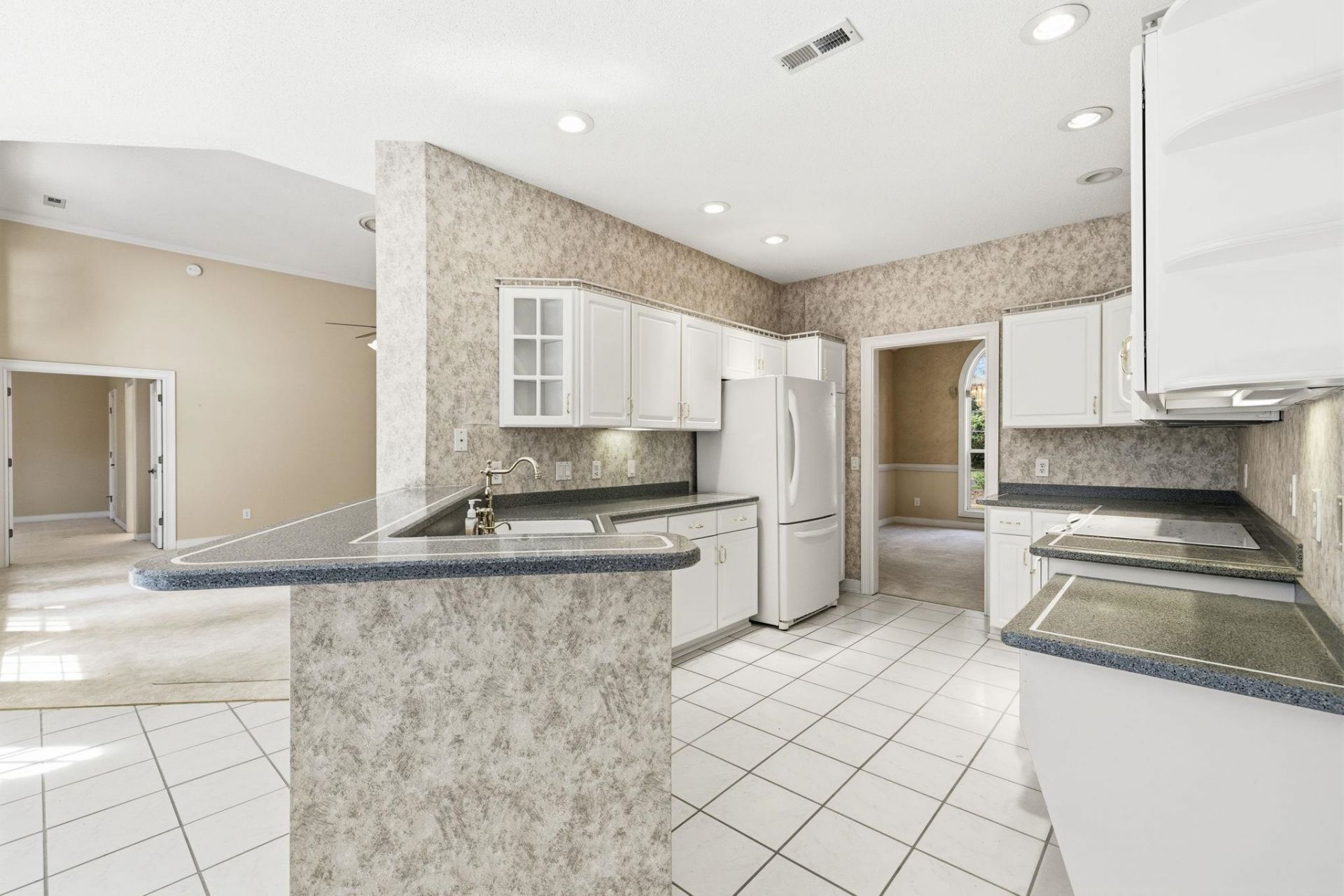 1056 Yellow Jasmine Dr.  Photo 20