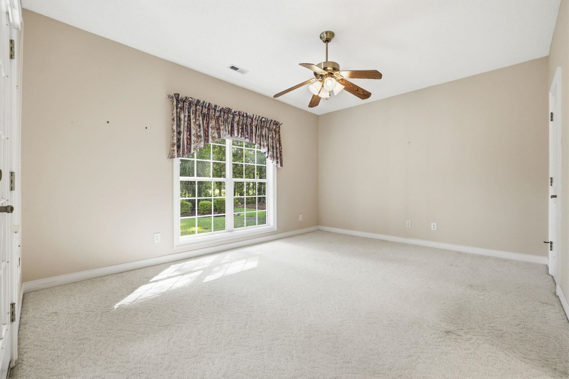 1056 Yellow Jasmine Dr.  Photo 37