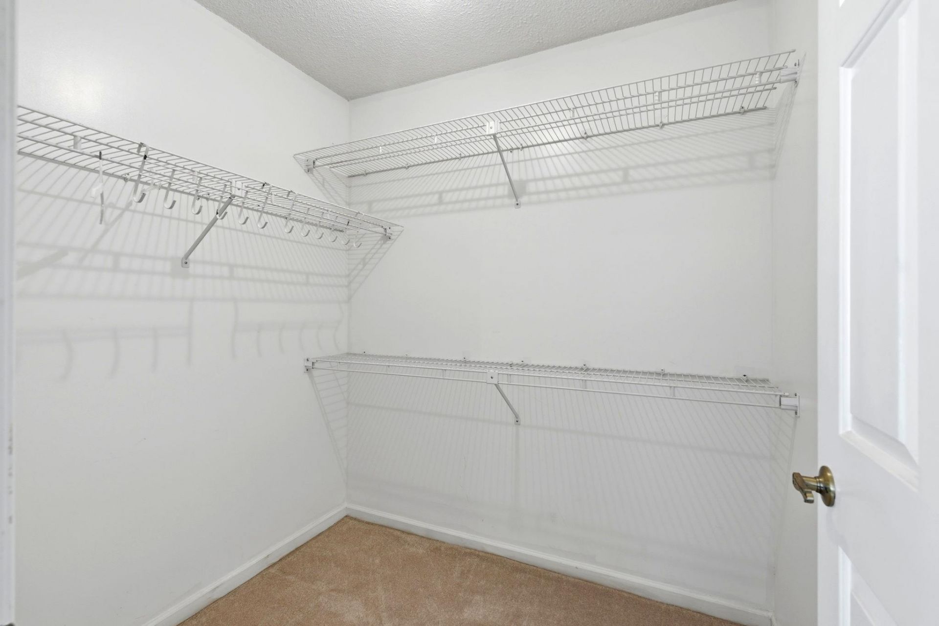 129 Hickory Dr. Photo 12