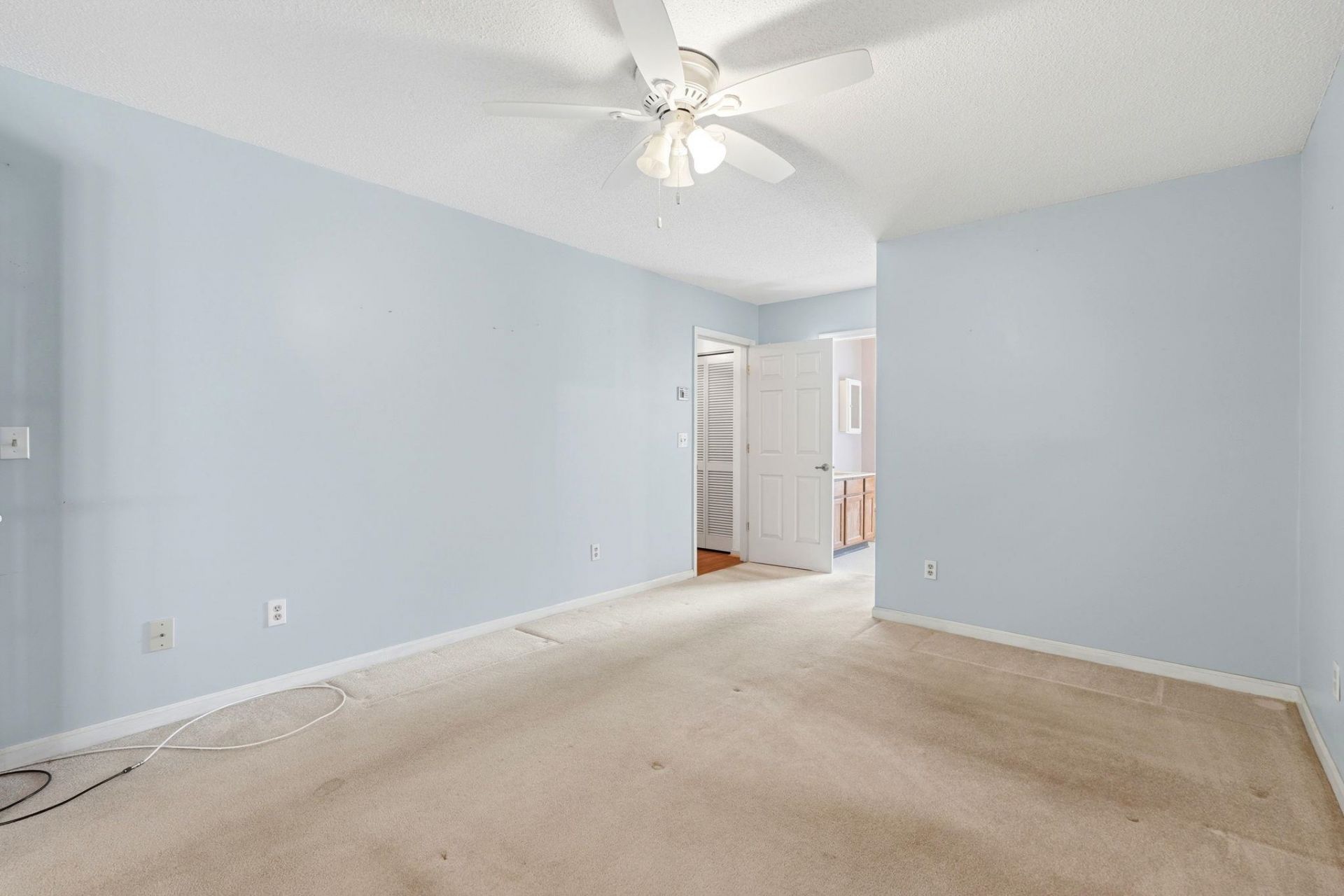 129 Hickory Dr.  Photo 17