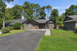 129 Hickory Dr.  photo 4