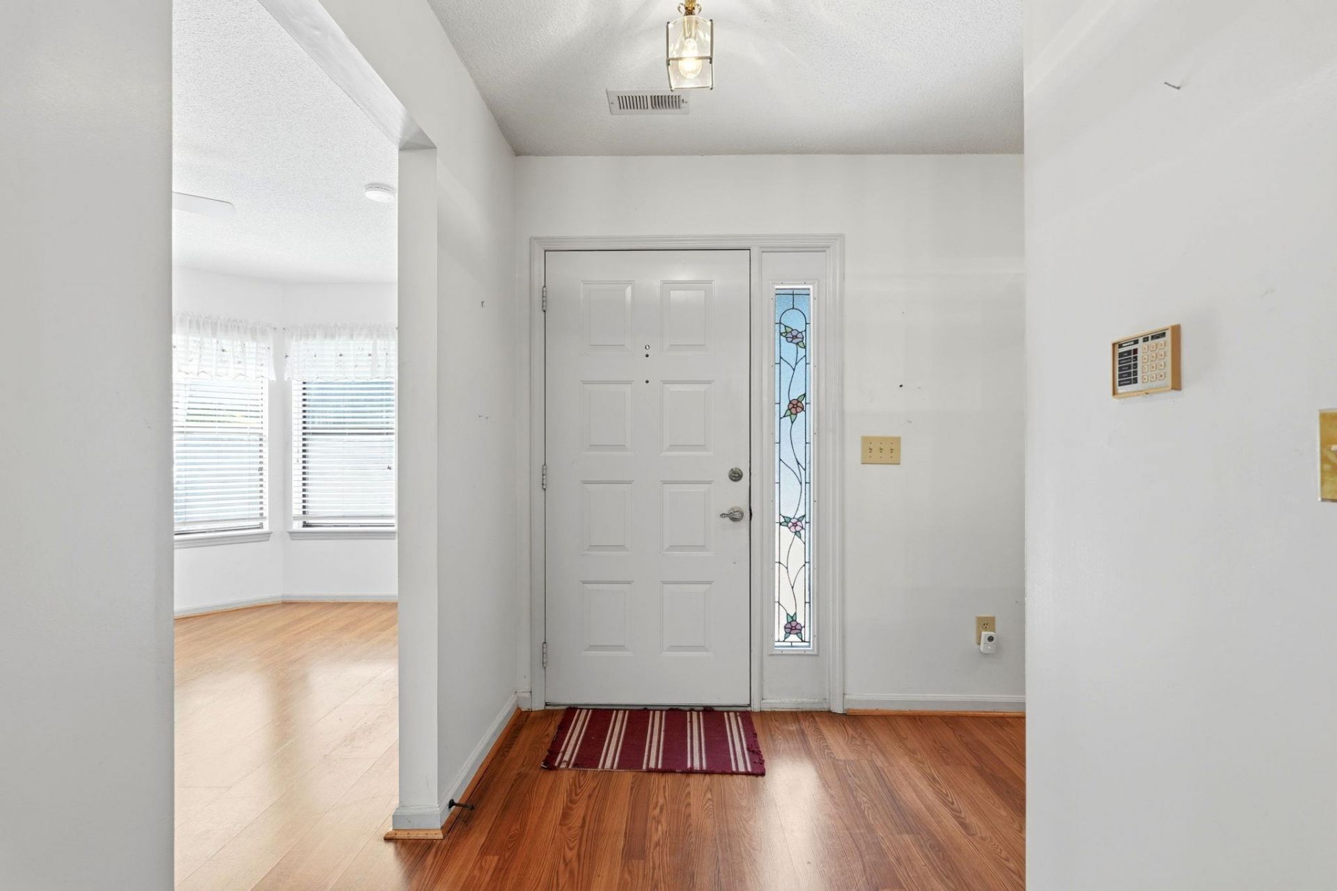 129 Hickory Dr.  Photo 6