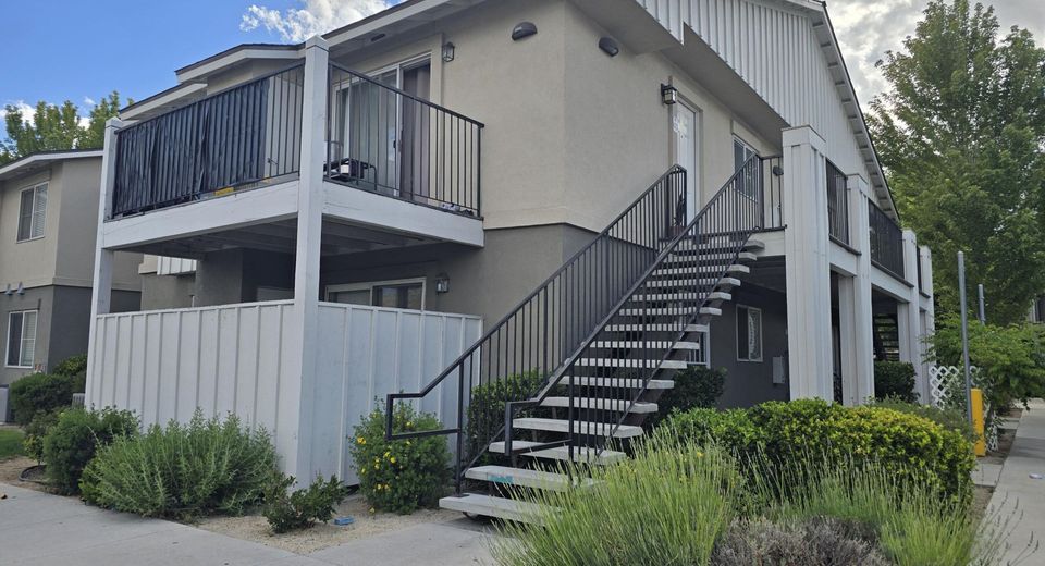2000 Silverada Boulevard, Unit 413, Reno, NV 89512 Photo