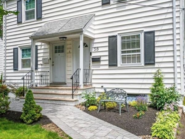 5 Mayfield Pl, Metuchen, NJ 08840