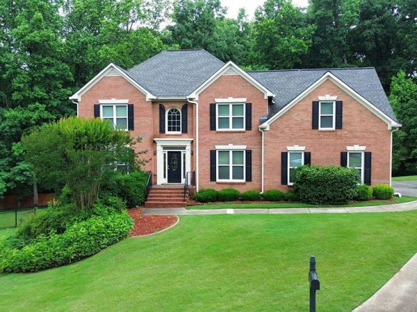 5511 Fripp Court NW, Acworth, GA 30101