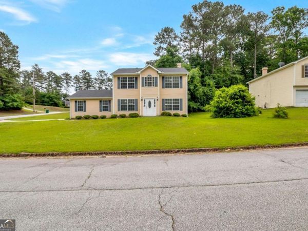 6557 Rebecca Lou Lane, Lithonia, GA 30058