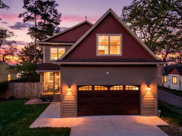9823 103rd Street NW, Annandale, MN 55302