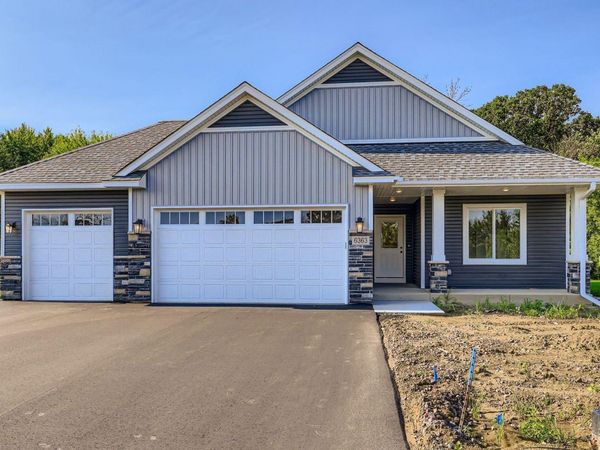6363 Goodwin Lane , Wyoming, MN 55092