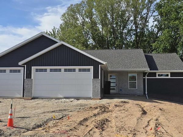 N3997 WETTERING WAY, Kaukauna, WI 54130
