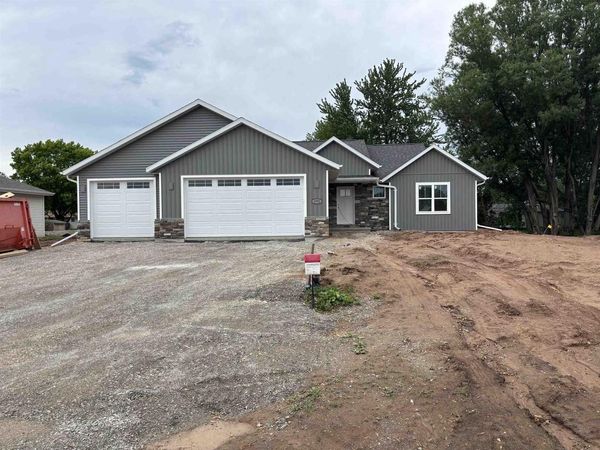 N3991 WETTERING WAY, Kaukauna, WI 54130