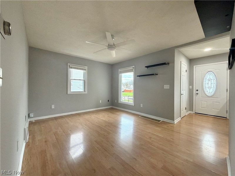 4515 Pershing Avenue, Parma, OH 44134 Photo 2