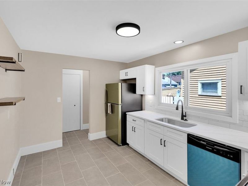 4948 E 107th Street , Garfield Heights, OH 44125 Photo 17