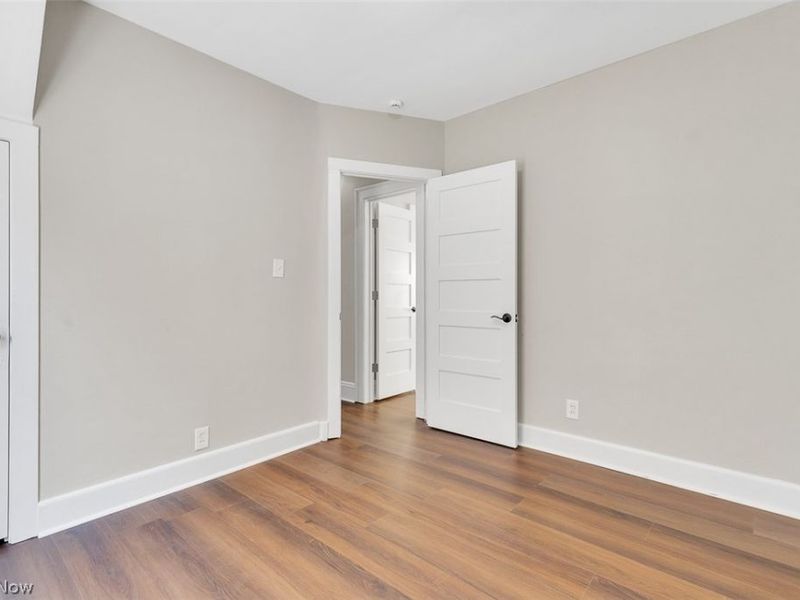 4948 E 107th Street , Garfield Heights, OH 44125 Photo 21