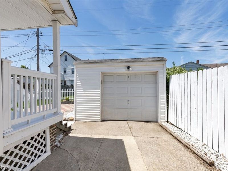 4948 E 107th Street , Garfield Heights, OH 44125 Photo 5