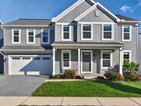 218 WRIGHT DRIVE, MECHANICSBURG, PA 17055