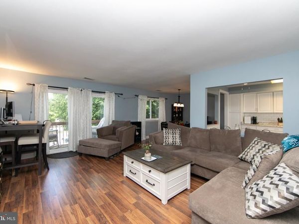 115 E KINGS HIGHWAY, Unit #310, MAPLE SHADE, NJ 08052