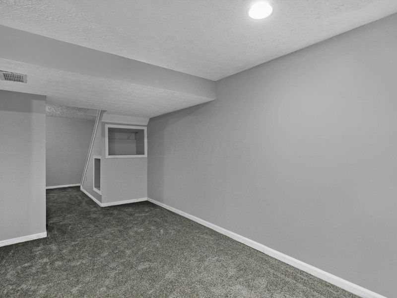 1882 Billingsley Road , Columbus, OH 43235 Photo 22