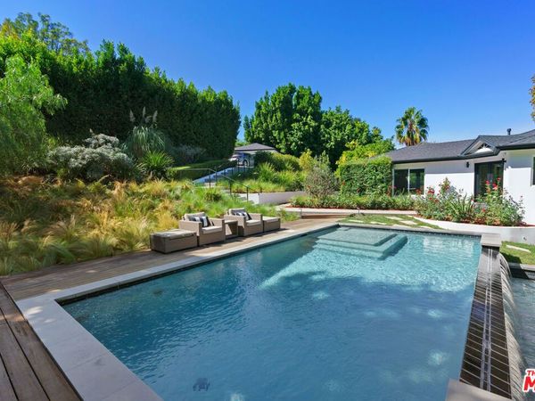 3751 Multiview Drive, Los Angeles, CA 90068