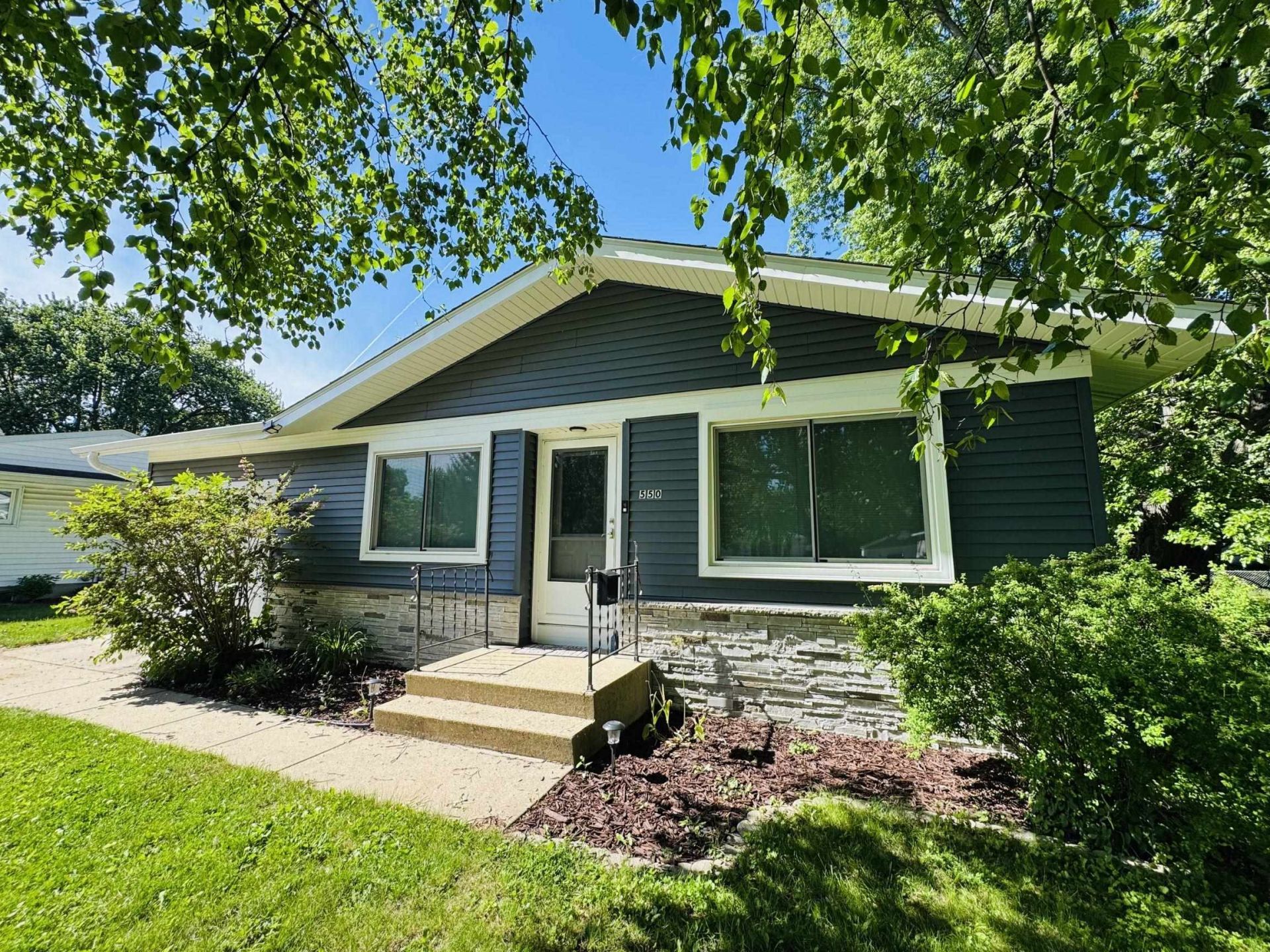 550 Wilson Street, Sun Prairie, WI 53590 Main Photo