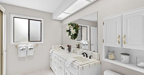 773 Mulholand Dr, Ripon, CA 95366 Photo