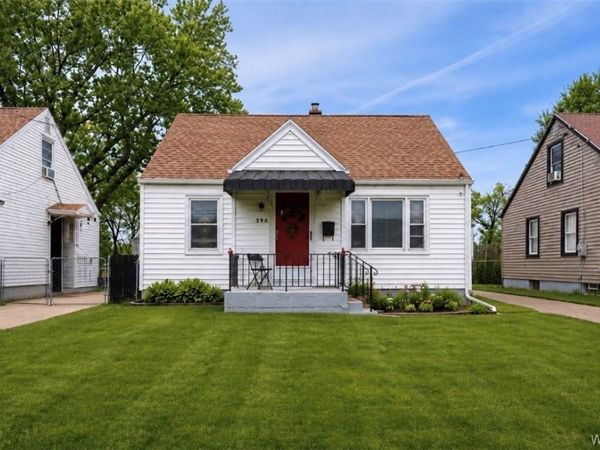 390 Roesch Avenue , Buffalo, NY 14207