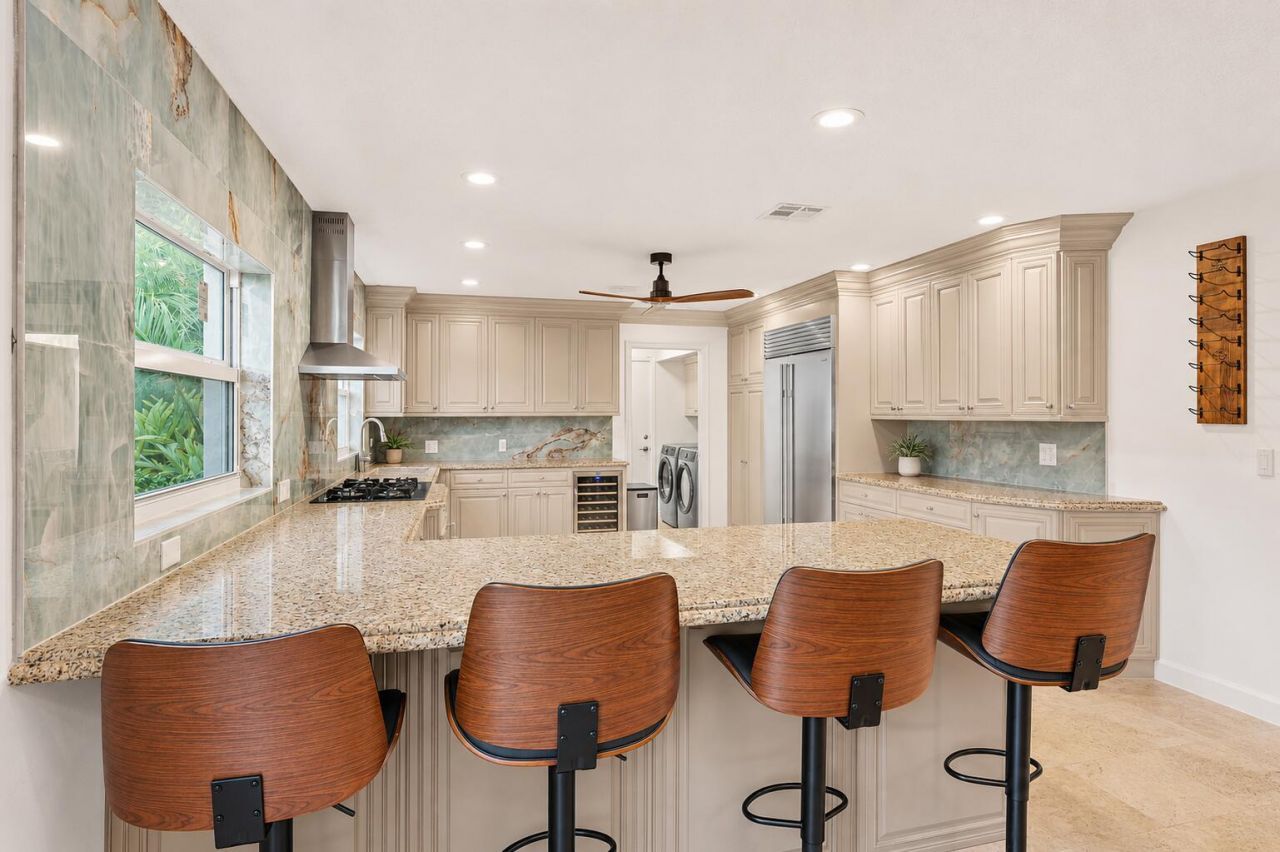 964 Eve Street, Delray Beach, FL 33483 Photo