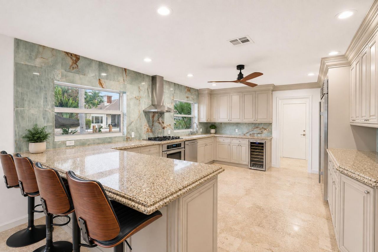 964 Eve Street, Delray Beach, FL 33483 Photo