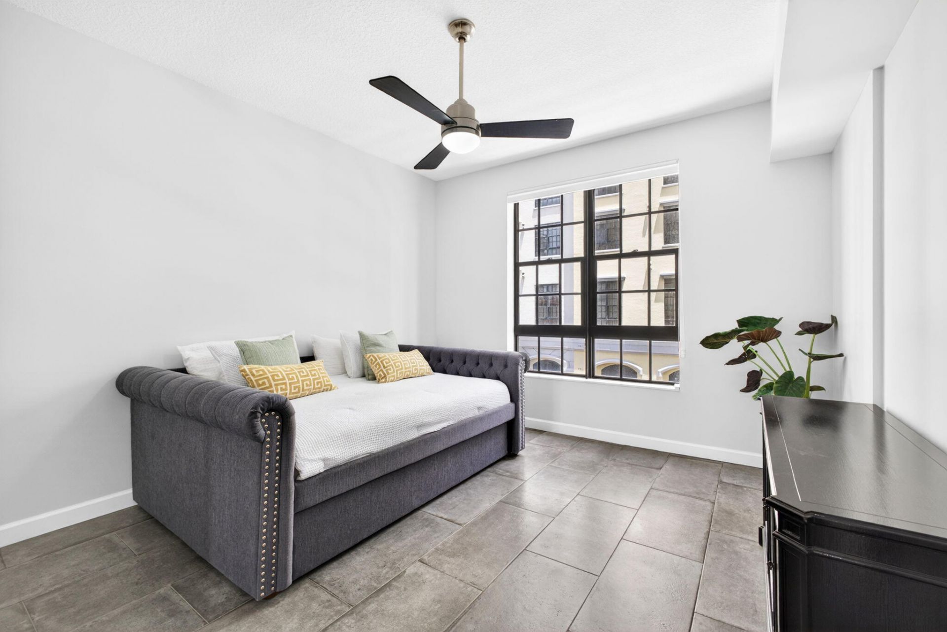 801 S Olive Avenue, Unit 614, West Palm Beach, FL 33401 Photo